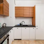 Zoliborz Stylish Free Parking Apartment Warsaw