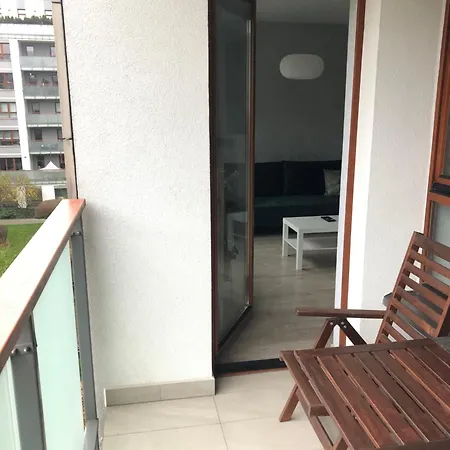 Zoliborz Stylish Free Parking Warschau